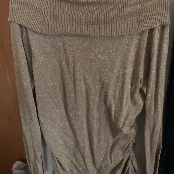 Gold Michael Kors Sweater - Picture 4 of 4